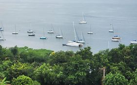 Yacht View Lodge